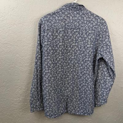 #105 Medium Floral Button Down Longsleeve Shirt