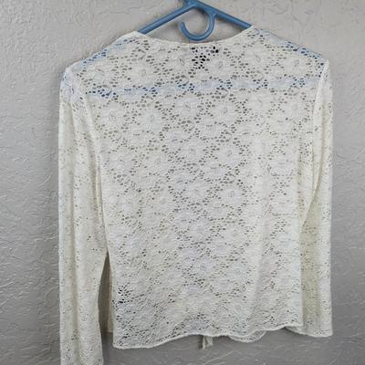 #148 Medium White Lace Shawl