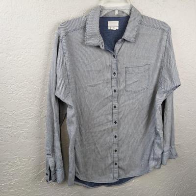 #159 Pinstriped Button Down Boyfriend Fit Size Medium