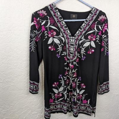 #176 XSmall Black/Purple Flower Shirt