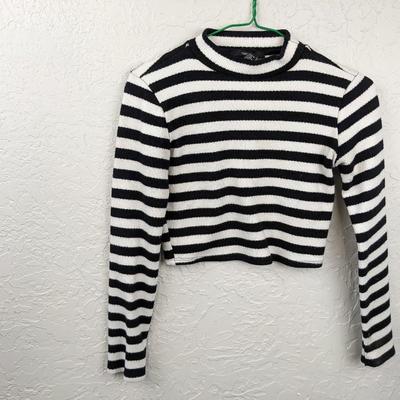 #186 Black/White Striped Small Cropped Sweater