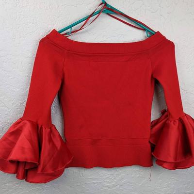 #192 Forever 21 Flare Sleeve Red Top Size Medium