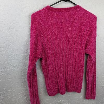 #195 Girl's Medium Pink Sweater