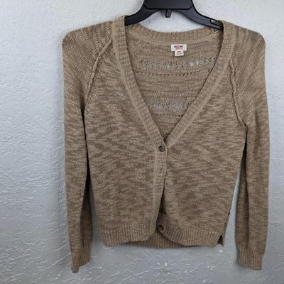 #226 Mossimo Medium Sweater Cardigan