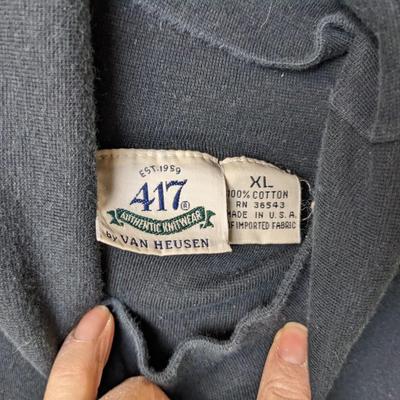 #254 Authentic Knitwear by Van Heusen Size XL