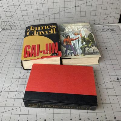 #312 James Clavell Gai-Jin, A Trio for Lute and Strong Medicine