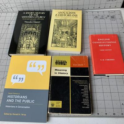 #321 A Short History of Western Liturgy, Meaning in History, Annalists & Historians and More