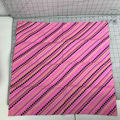#344 Pink Polka Dot Dinner Napkins