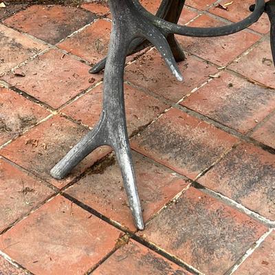 Unique Metal Patio Table & Chairs (P-RG)