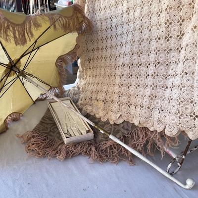 LOT 90 Antique Victorian Folding Parasol + Pair Elbow Length Kid Gloves + 2 Light Weight Shall