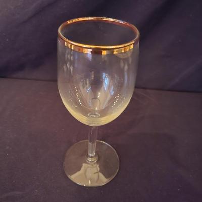 Assortment of Gold Rimmed Glassware (FR-DW)