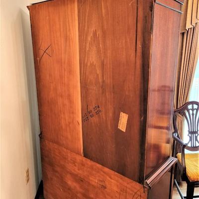 Lot #102  Vintage Bernhardt China Cabinet