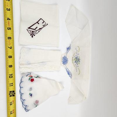 VINTAGE KNICKERCHIEF BUNDLE OF 5