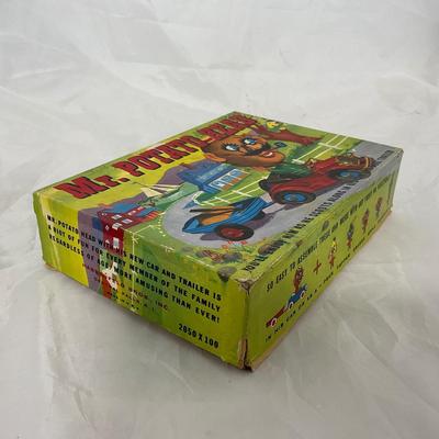 -177- VINTAGE | 1960â€™s Mr. Potato Head Playset