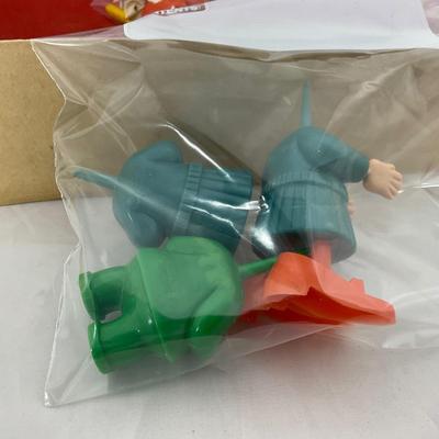 -177- VINTAGE | 1960â€™s Mr. Potato Head Playset