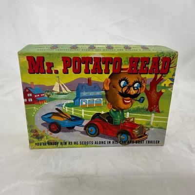 -177- VINTAGE | 1960â€™s Mr. Potato Head Playset