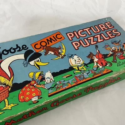 -178- VINTAGE | 1930â€™s Parker Brothers Mother Goose Comic Puzzle Set