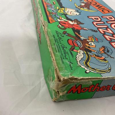 -178- VINTAGE | 1930â€™s Parker Brothers Mother Goose Comic Puzzle Set