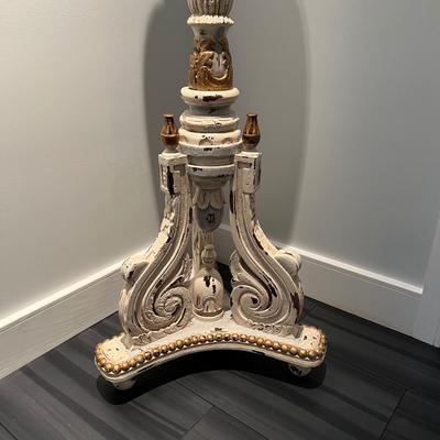 GuildMaster Whitewashed Candle Pedestal (MB-MK)