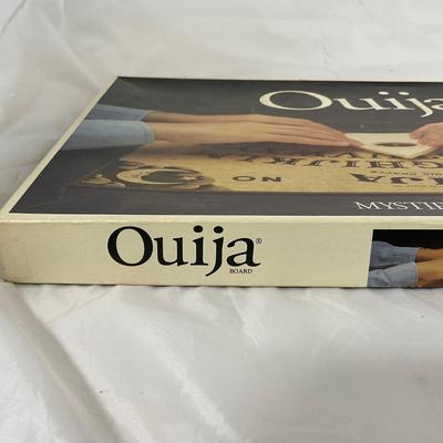 -180- VINTAGE | Parkers Brothers Ouija Board