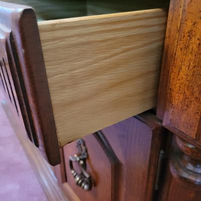 Solid Wood Sideboard (FR-DW)