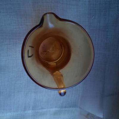 SMALL AMBER GLASS CREAMER
