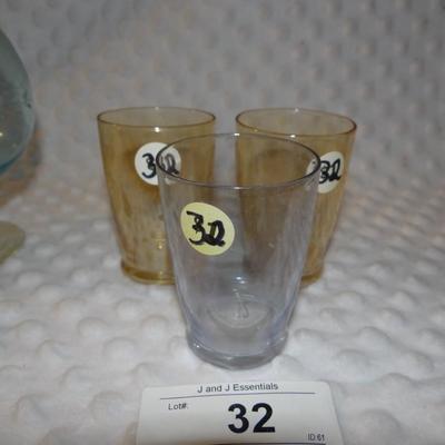 IRIDESCENT JUICE GLASSES