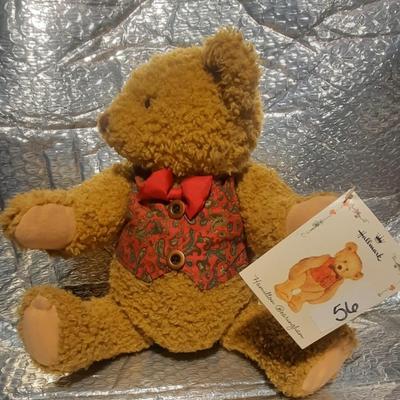 HALLMARK NOVEMBER MARYS BEAR