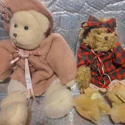PAIR OF GIRL BEARS