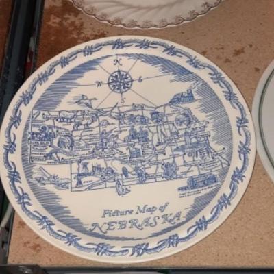 COLLECTIBLE PLATES