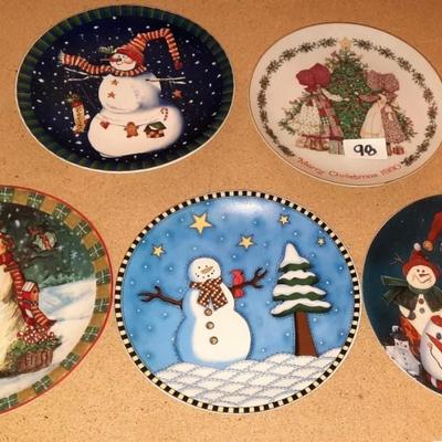 CHRISTMAS PLATES