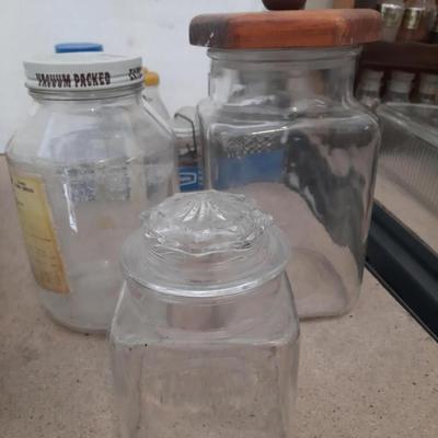 VARIETY OF GLASS KITCHEN CANISTERS
