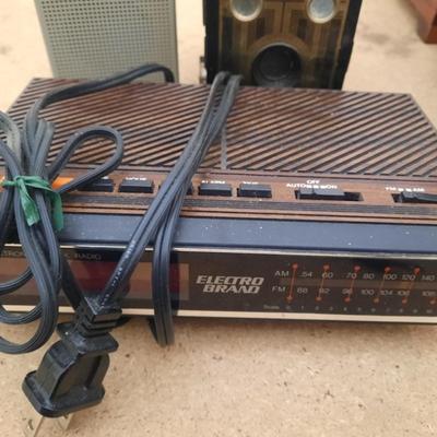 VINTAGE ELECTRONICS