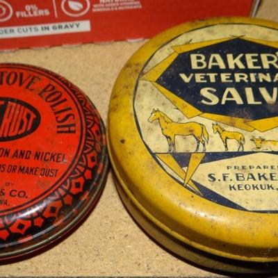 COLLECTIBLE TINS (SALVE)