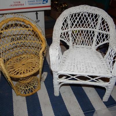 MINATURE/DOLL WICKER CHAIRS