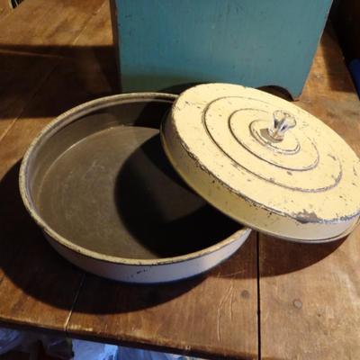 METAL PAN WITH LID AND WOODEN TOOL/MAG HOLDER