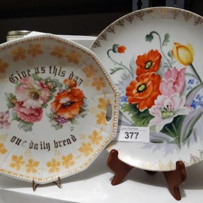 COLLECTIBLE PLATES