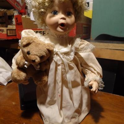 COLLECTIBLE PORCELAIN DOLL