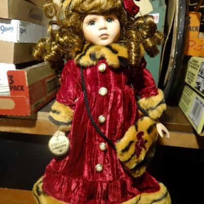 COLLECTIBLE PORCELAIN DOLL
