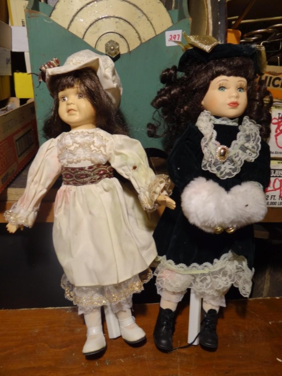 COLLECTIBLE PORCELAIN DOLLS