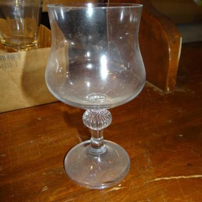 VARIETY OF WINE/WATER GOBLETS