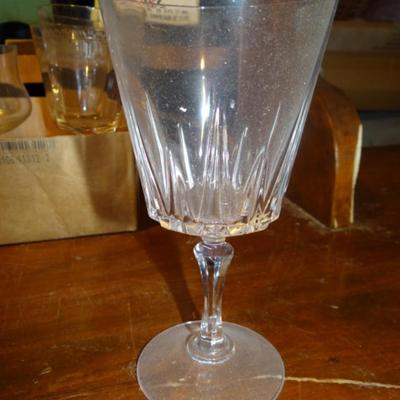 VARIETY OF WINE/WATER GOBLETS