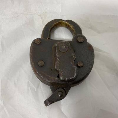 -191- VINTAGE | Two Railroad Locks