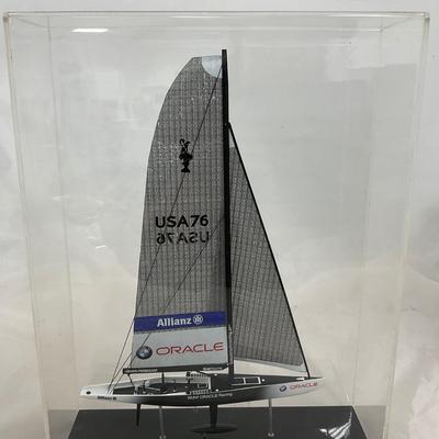 -197- COLLECTIBLE | BMW Oracle Racing Dealers Promo