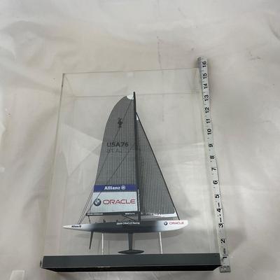 -197- COLLECTIBLE | BMW Oracle Racing Dealers Promo