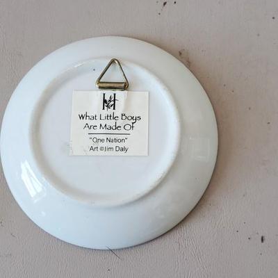 What little boys are made of walls plates