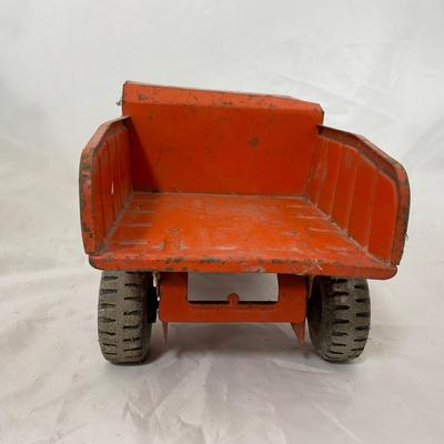 -201- VINTAGE | 1960â€™s Orange Tonka Dump Truck