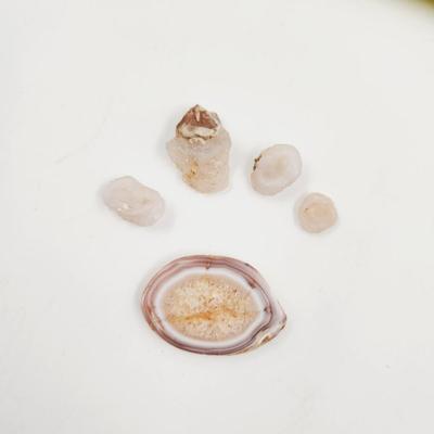 BOTSWANA GATE & QUARTZ PIECES BUNDLE