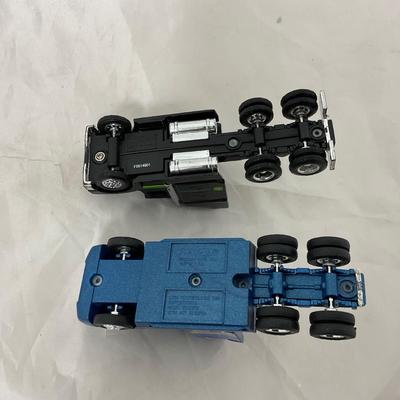 -203- COLLECTIBLE | Toy Semi Trucks