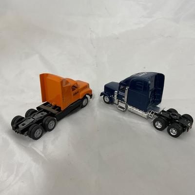 -203- COLLECTIBLE | Toy Semi Trucks